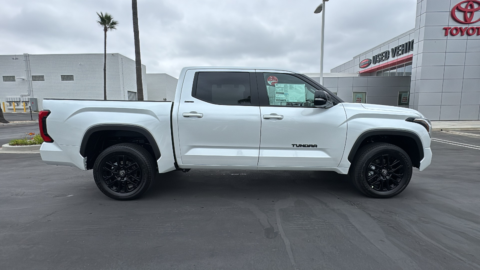 2025 Toyota Tundra Limited CrewMax 5.5 Bed 2