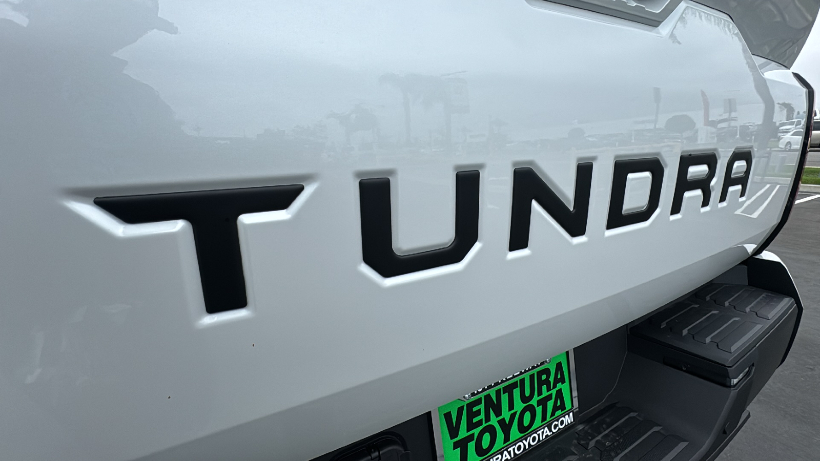 2025 Toyota Tundra Limited CrewMax 5.5 Bed 27