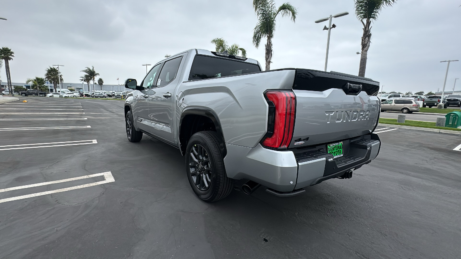 2025 Toyota Tundra Platinum CrewMax 5.5 Bed 5