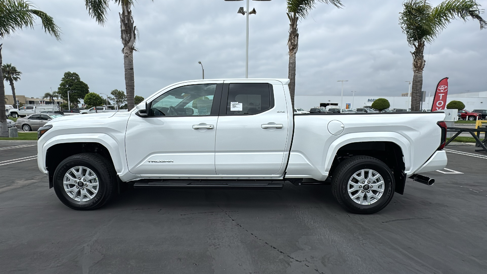 2024 Toyota Tacoma SR5 Double Cab 6 Bed AT 6