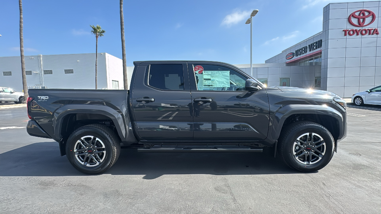 2024 Toyota Tacoma TRD Sport Double Cab 5 Bed AT 2