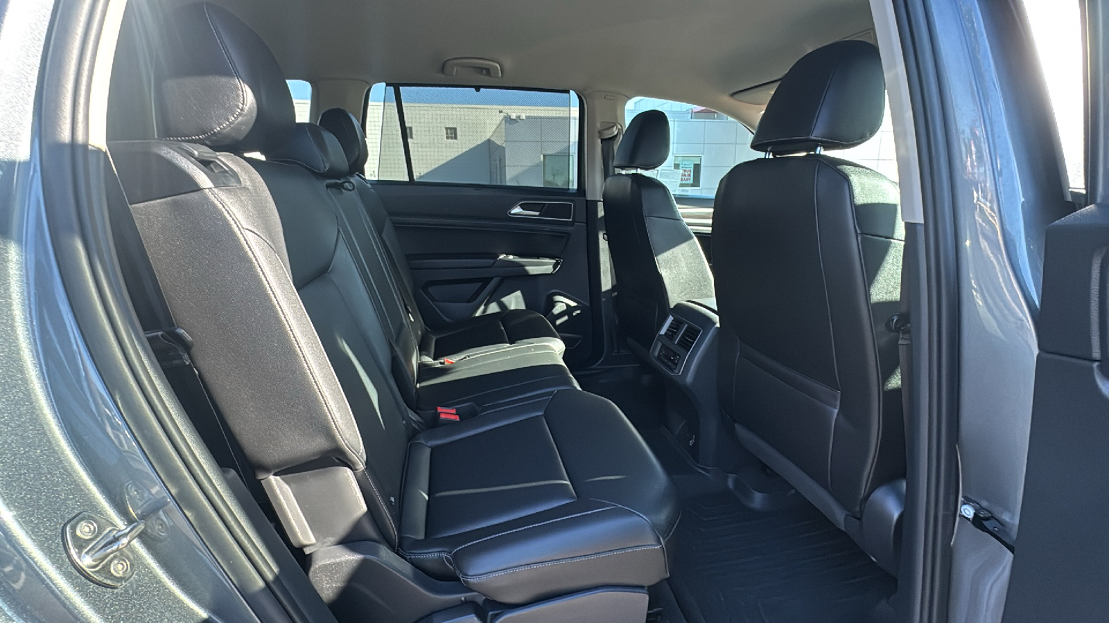 2019 Volkswagen Atlas 3.6L V6 SE w/Technology 19