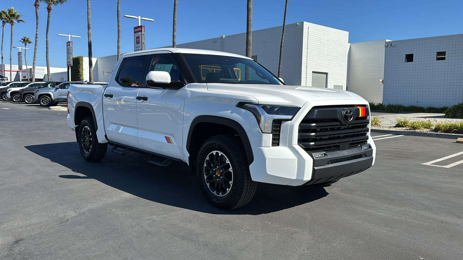 2025 Toyota Tundra Limited CrewMax 5.5 Bed 1