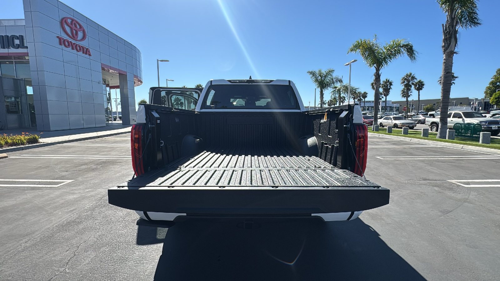 2025 Toyota Tundra Limited CrewMax 5.5 Bed 10