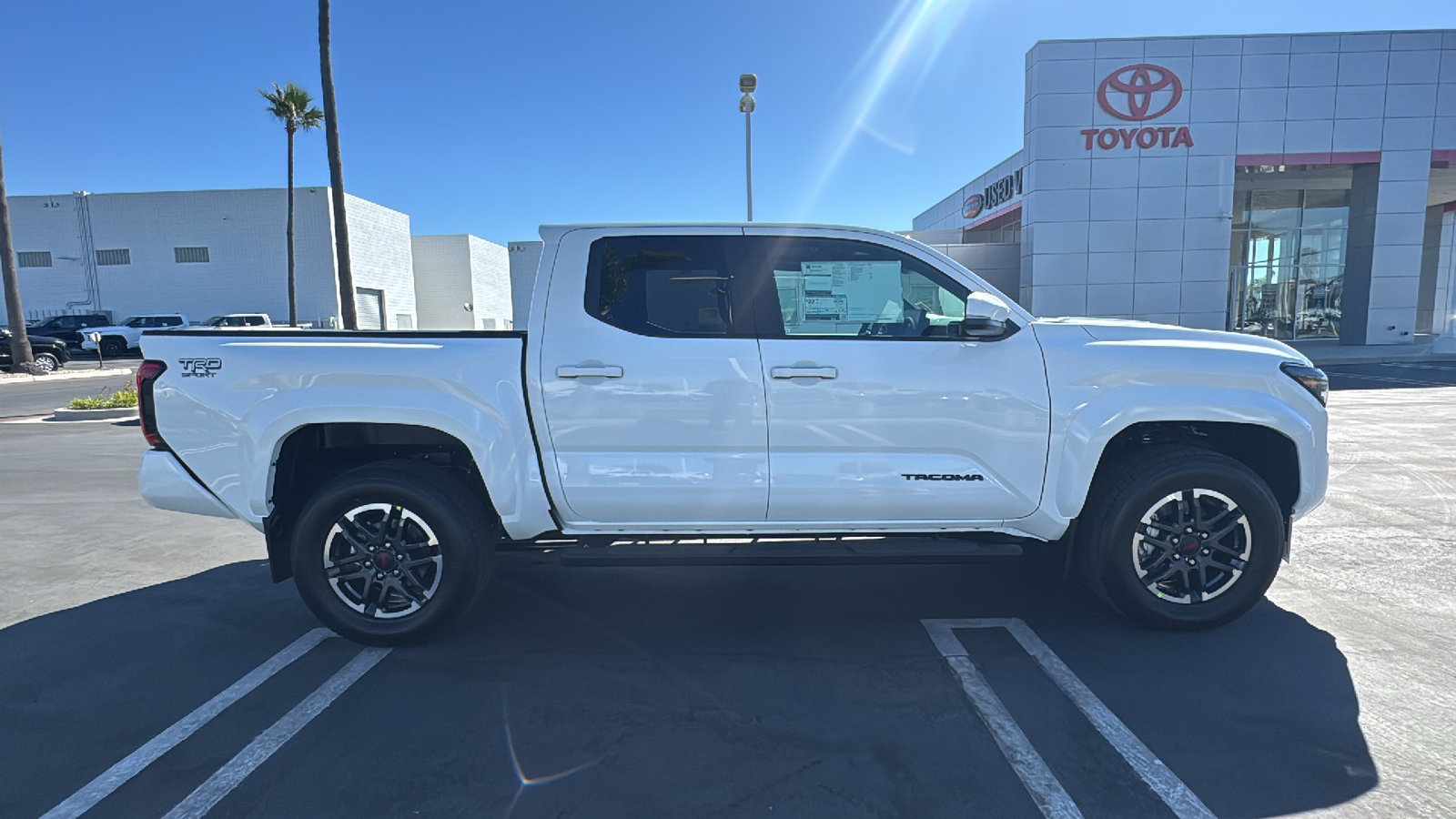 2024 Toyota Tacoma TRD Sport Double Cab 5 Bed AT 2