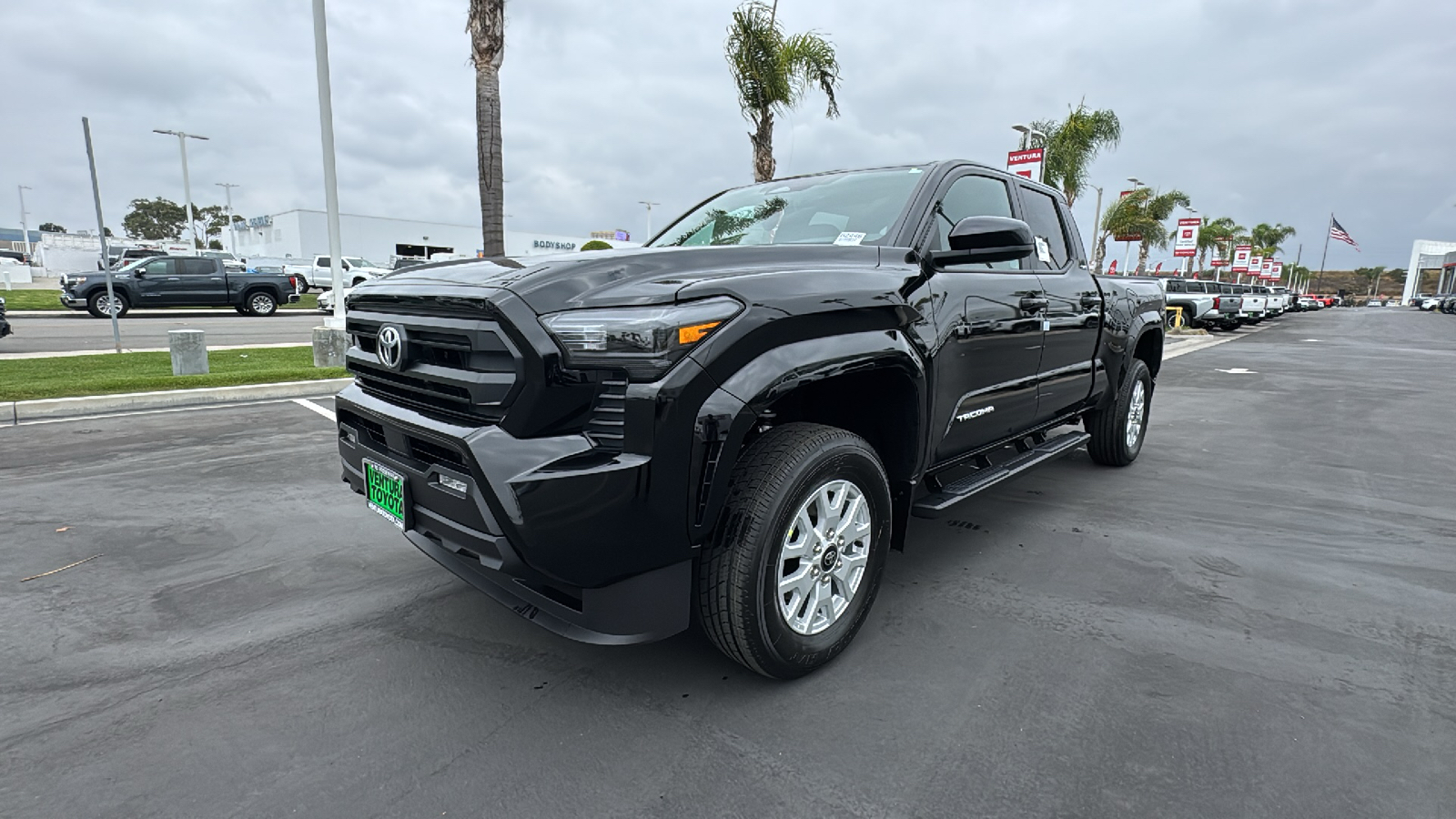 2024 Toyota Tacoma SR5 Double Cab 6 Bed AT 7