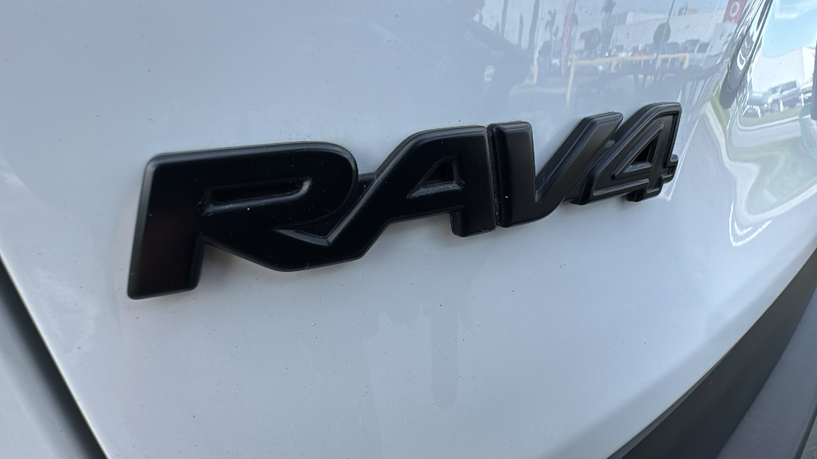 2019 Toyota RAV4 XLE 27