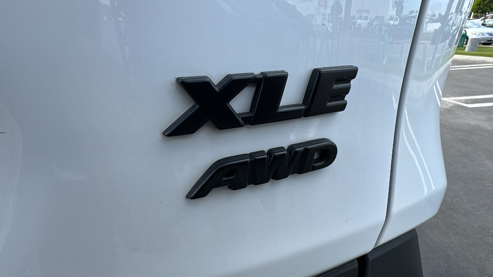 2019 Toyota RAV4 XLE 29