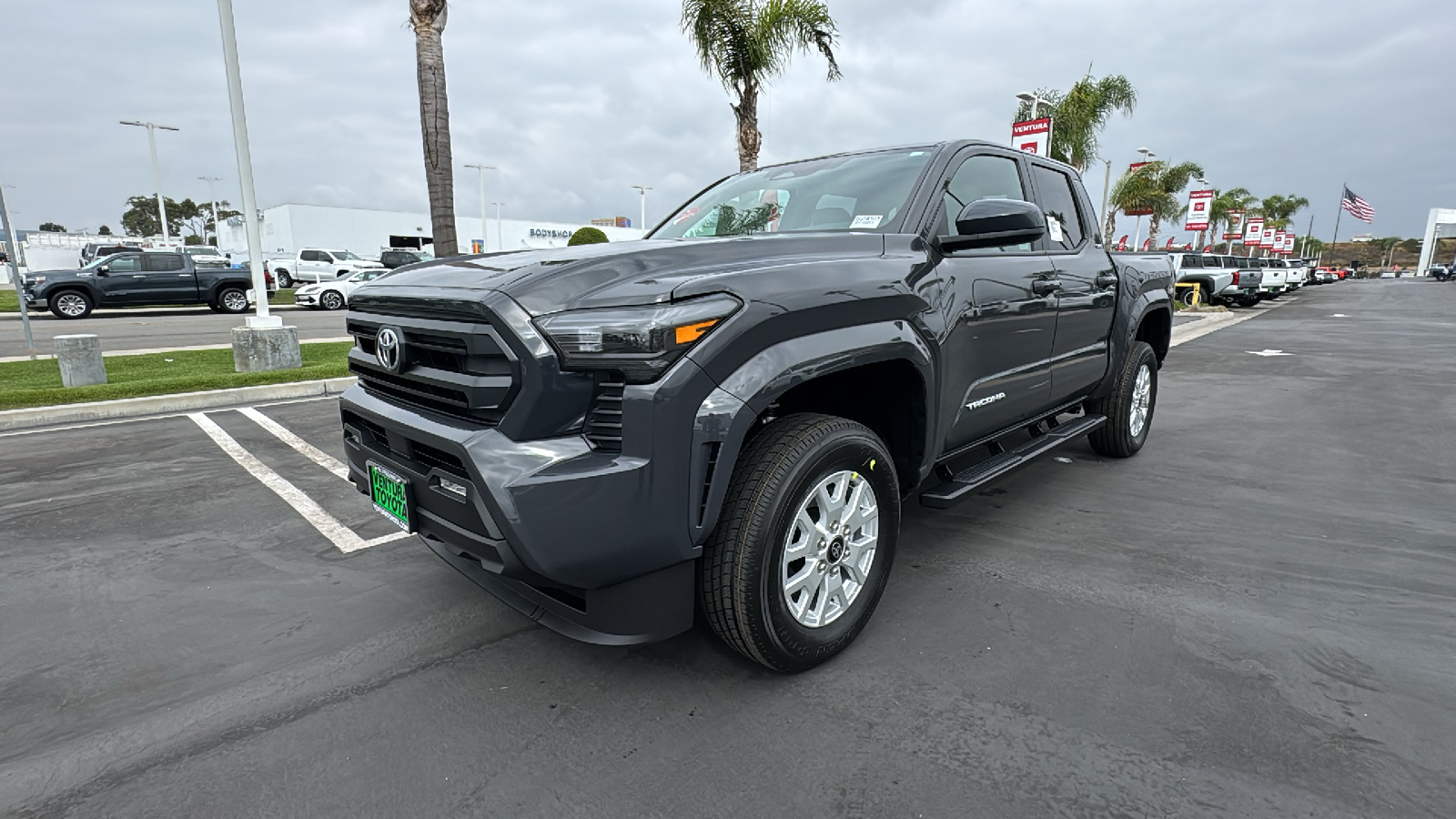 2024 Toyota Tacoma SR5 Double Cab 5 Bed AT 7