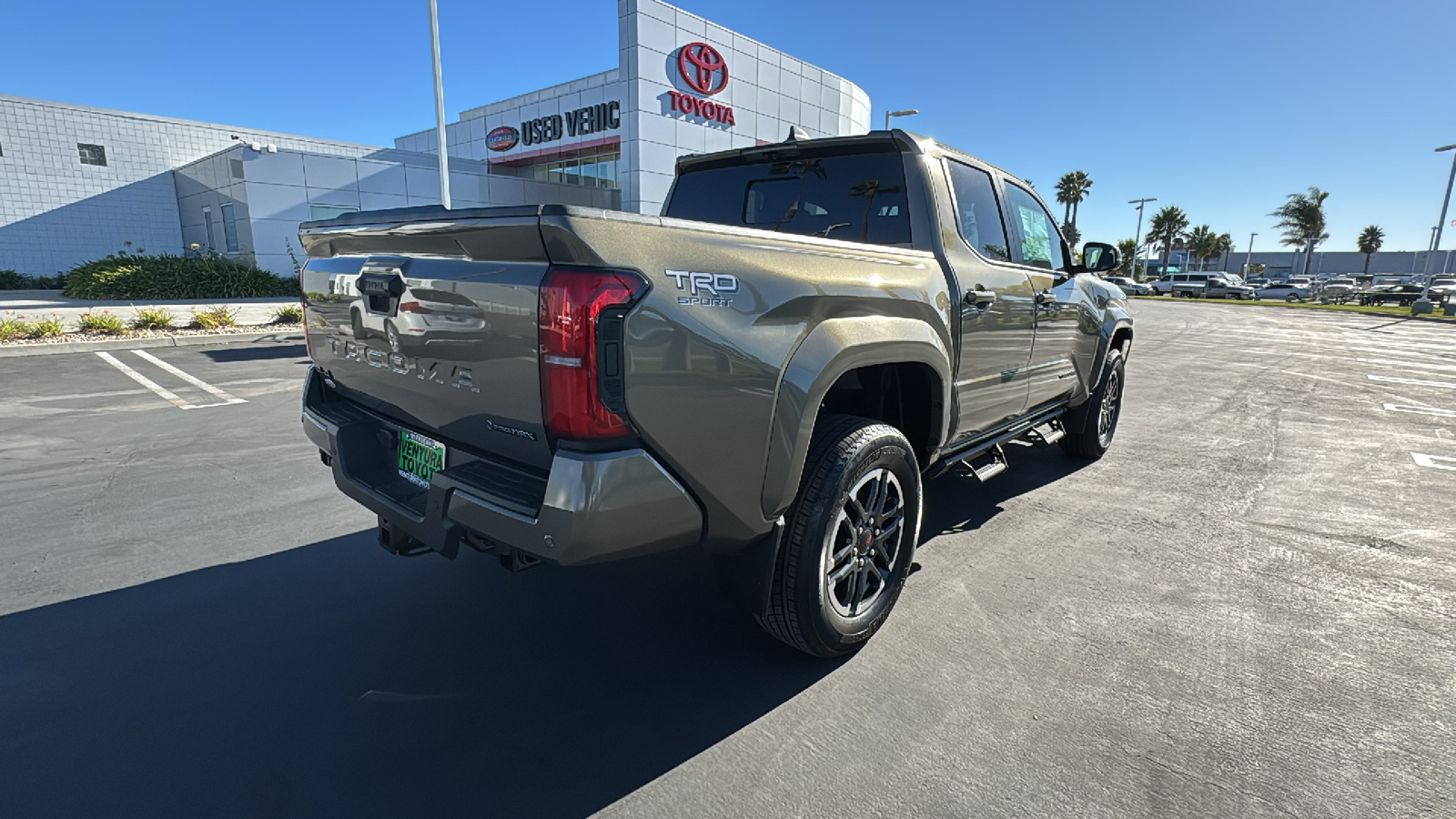 2024 Toyota Tacoma TRD Sport Hybrid Double Cab 5 Bed AT 3