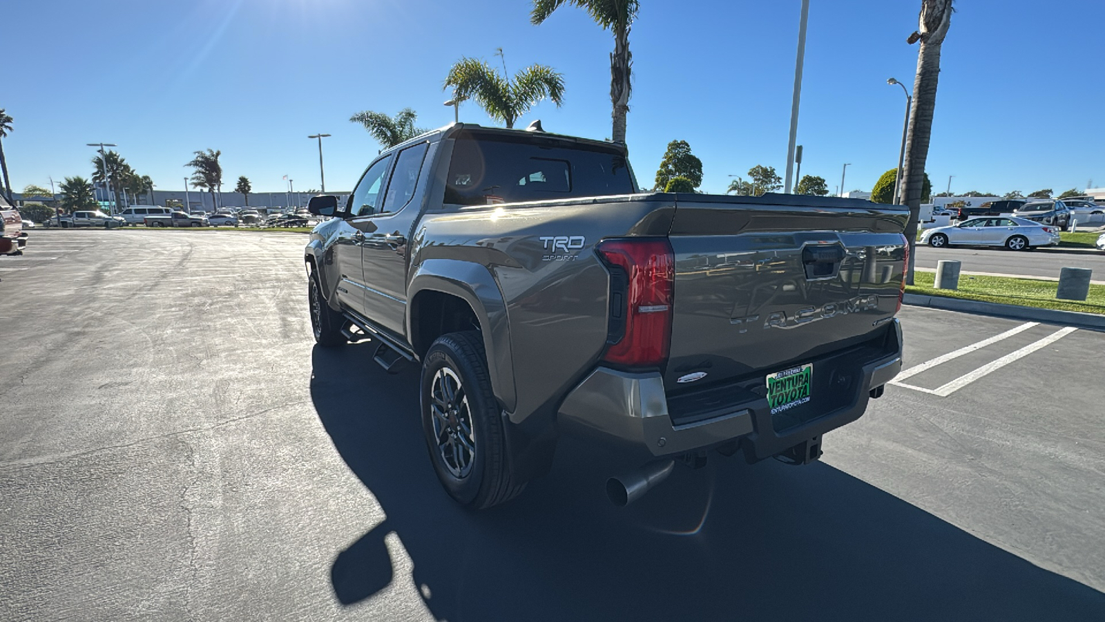 2024 Toyota Tacoma TRD Sport Hybrid Double Cab 5 Bed AT 5