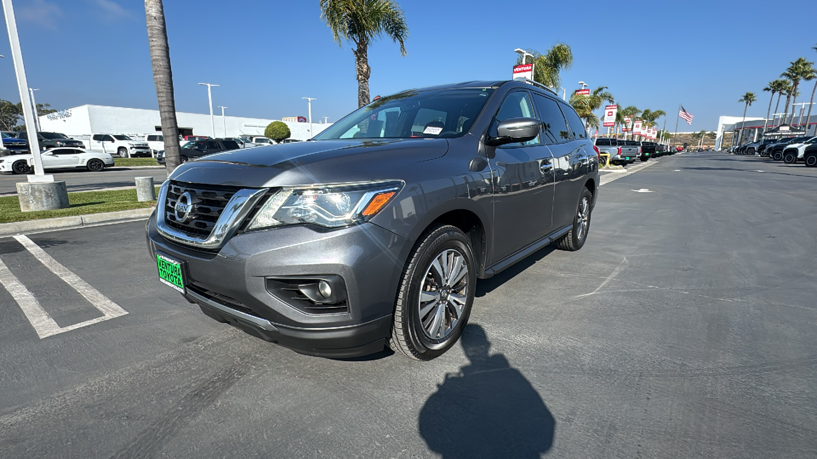 2017 Nissan Pathfinder SV 7