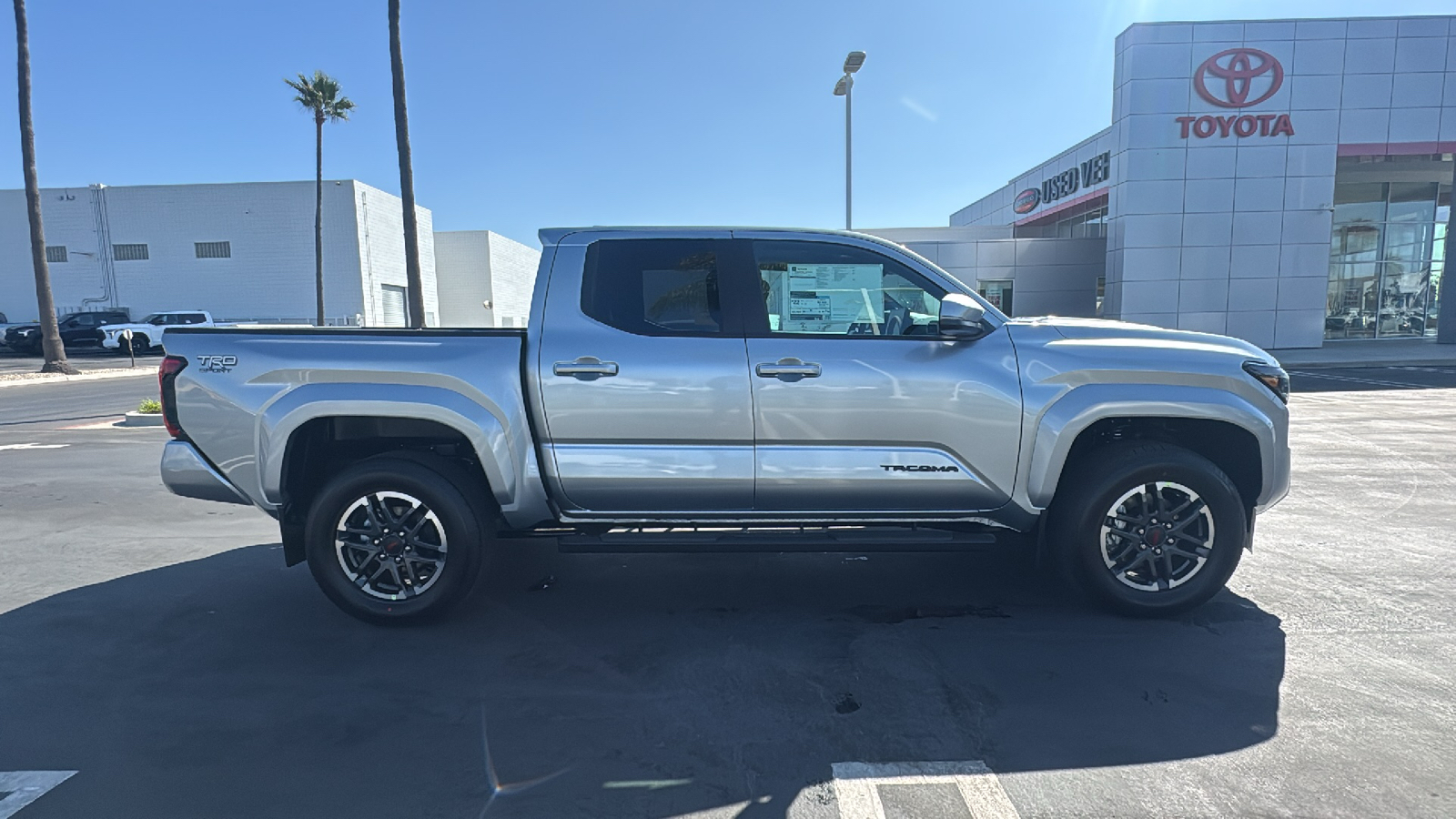 2024 Toyota Tacoma TRD Sport Double Cab 5 Bed AT 2