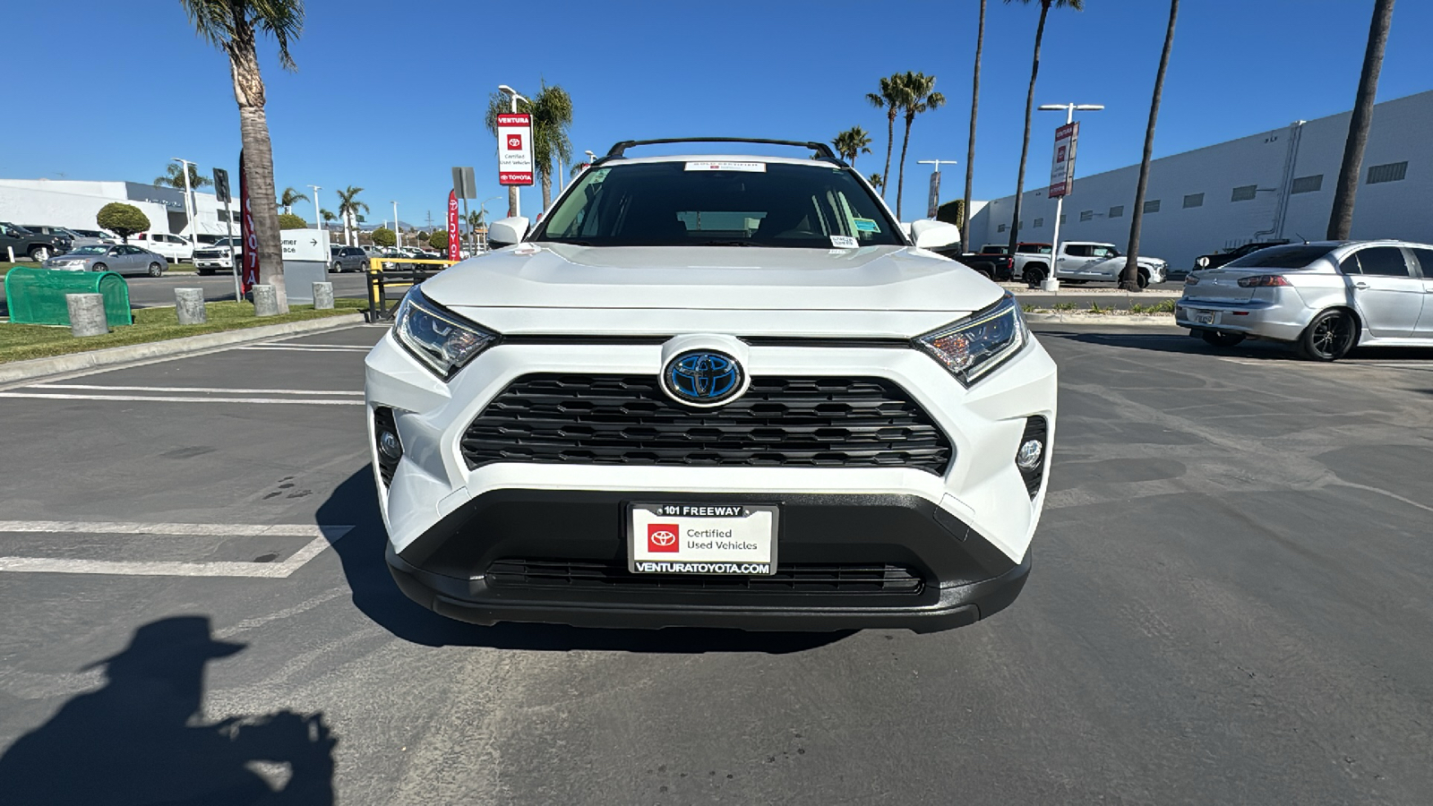 2021 Toyota RAV4 Hybrid XLE 8