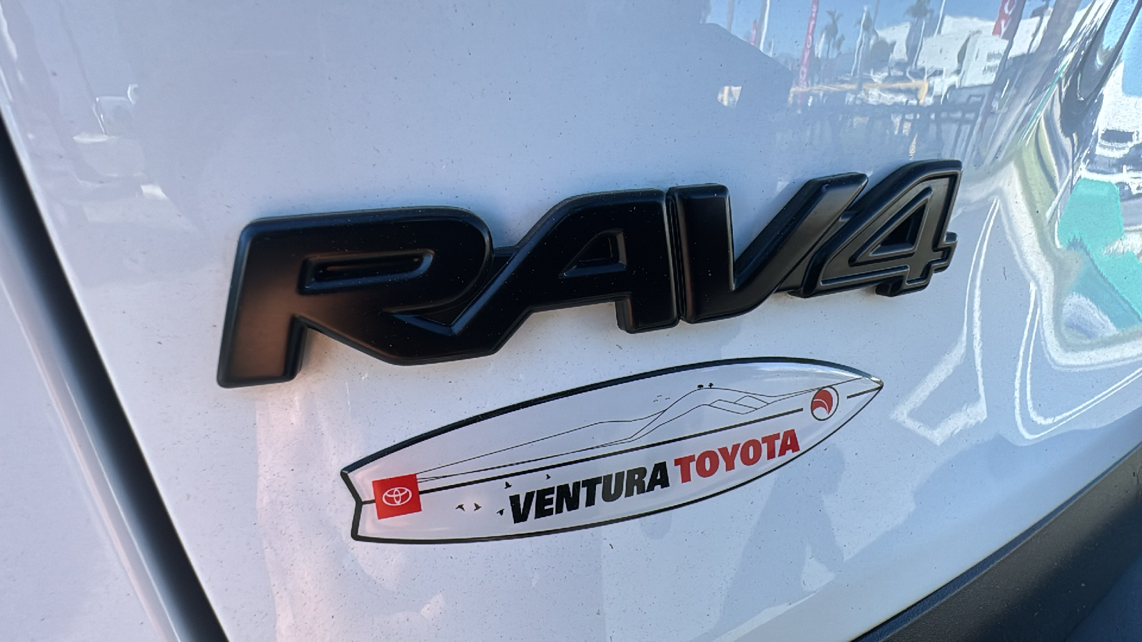 2021 Toyota RAV4 Hybrid XLE 27