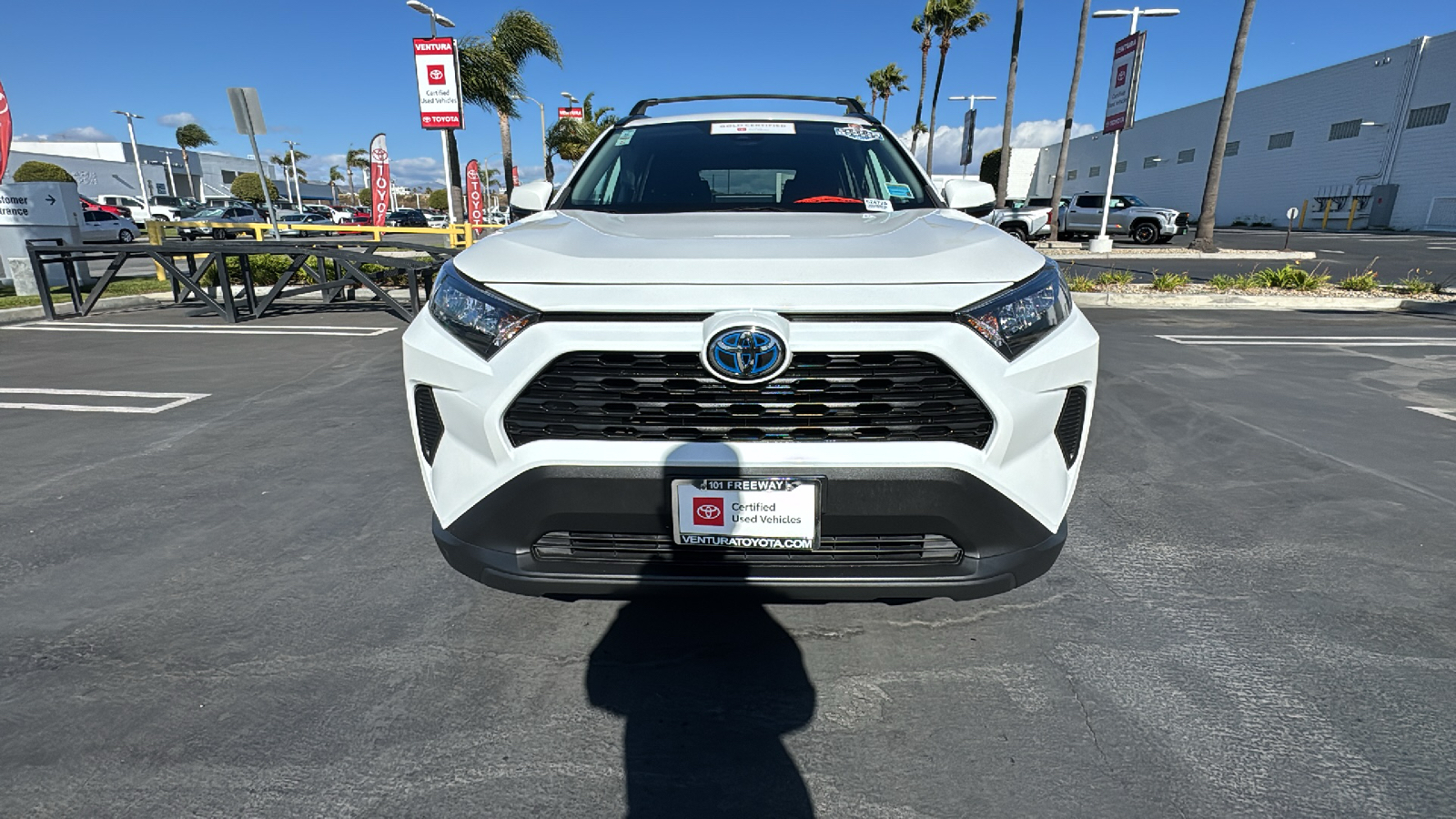 2022 Toyota RAV4 Hybrid LE 8