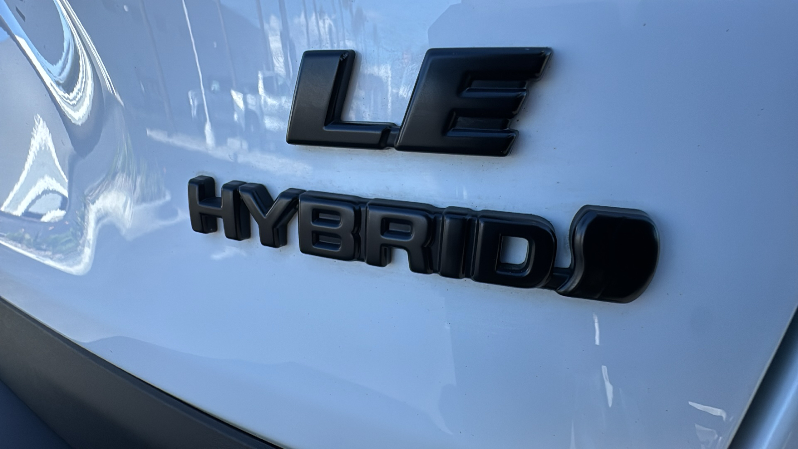 2022 Toyota RAV4 Hybrid LE 25