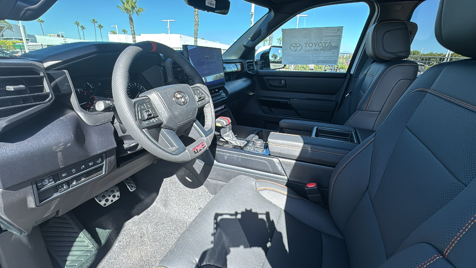 2025 Toyota Tundra Limited CrewMax 5.5 Bed 13