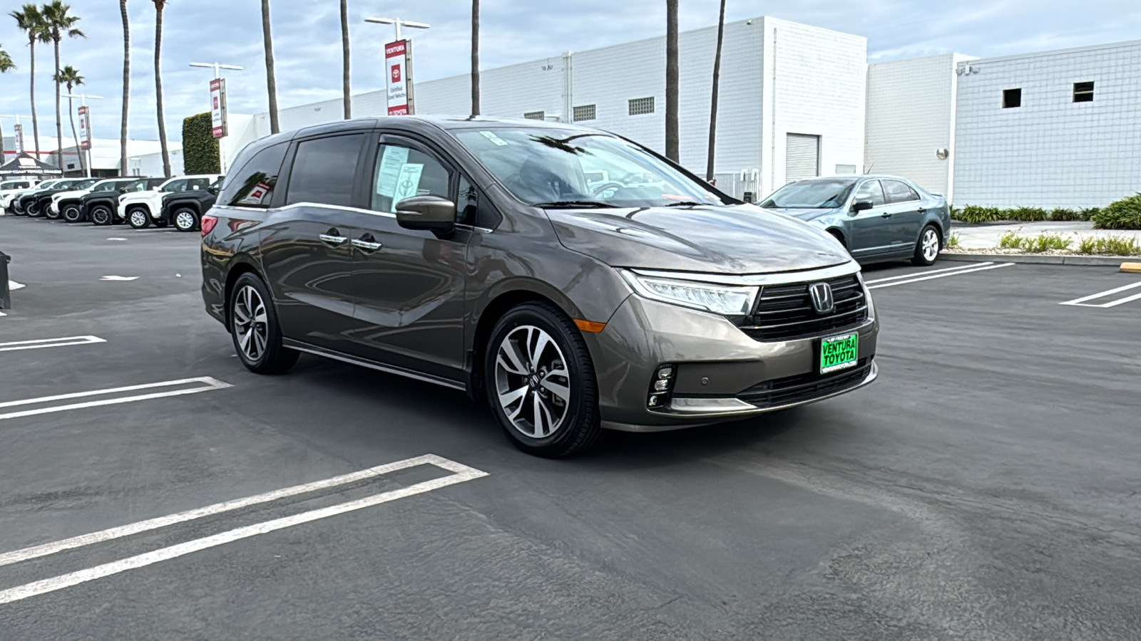 2022 Honda Odyssey Touring 1