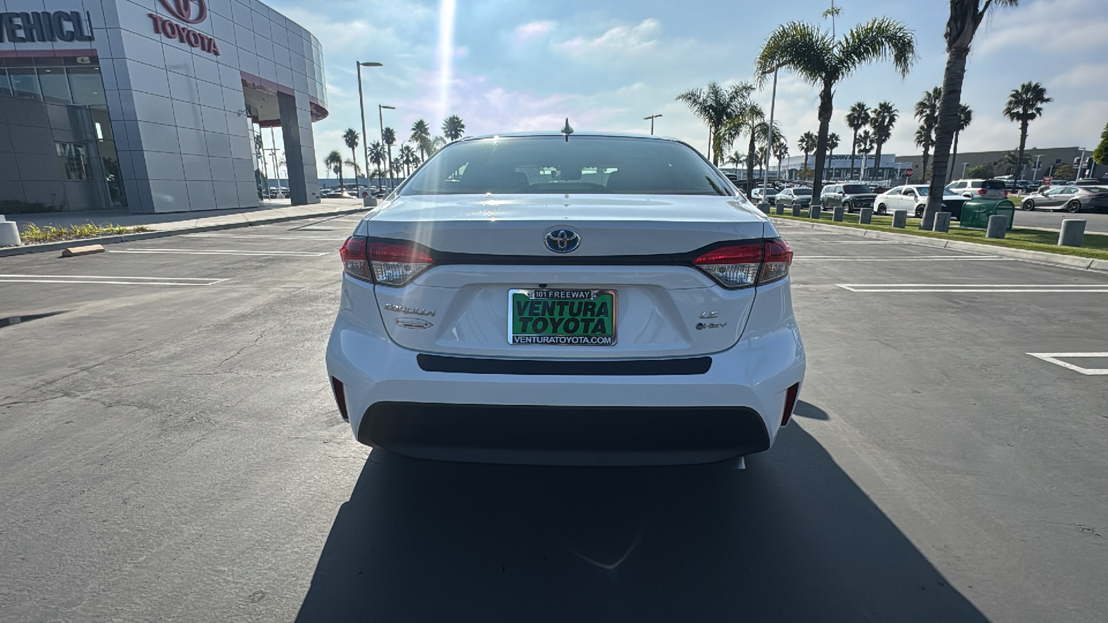 2025 Toyota Corolla Hybrid LE 4