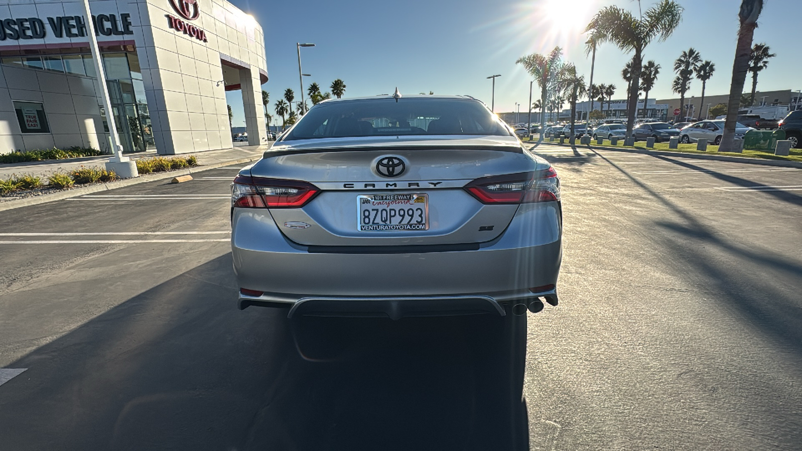 2022 Toyota Camry SE 4