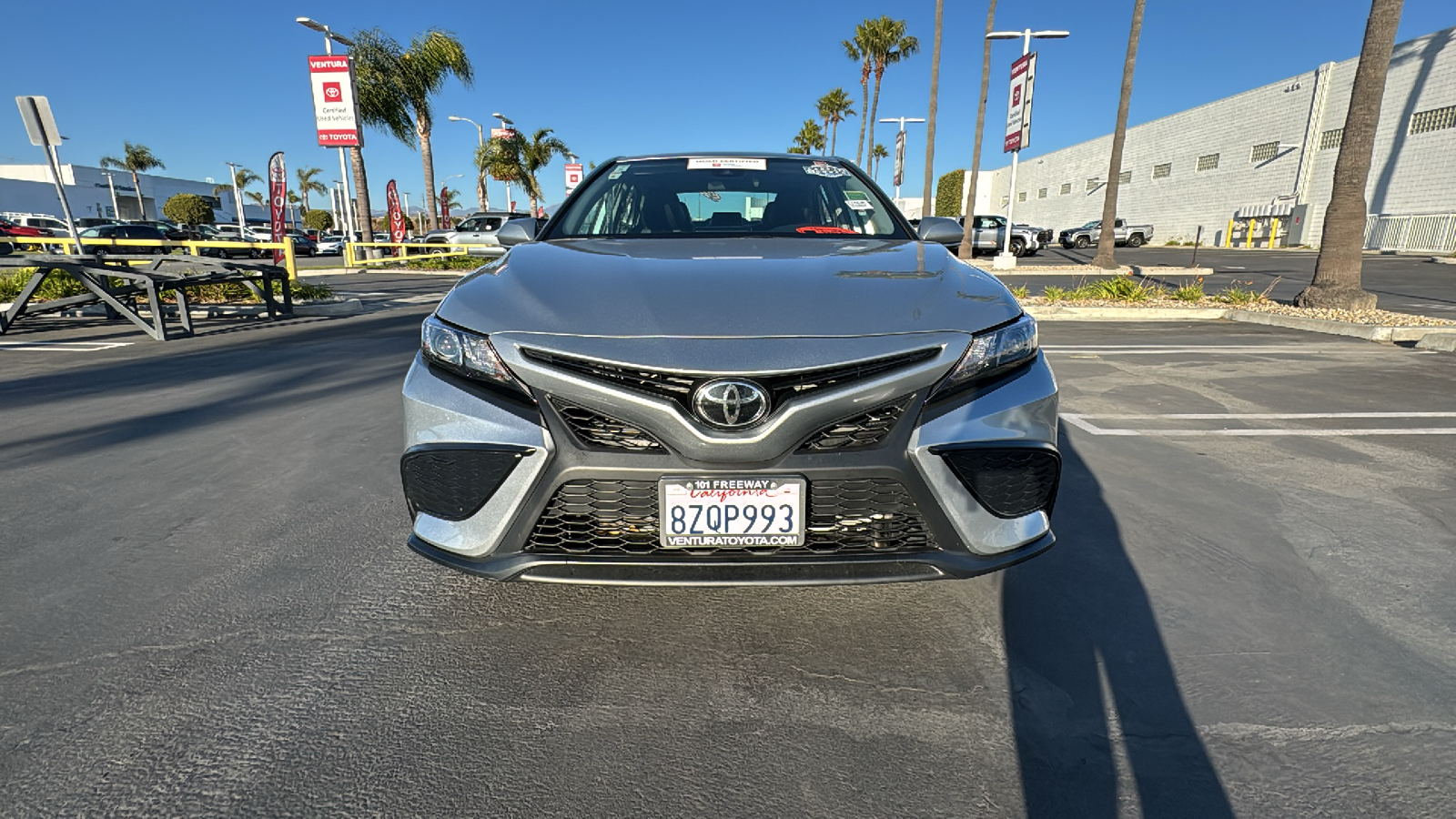 2022 Toyota Camry SE 8