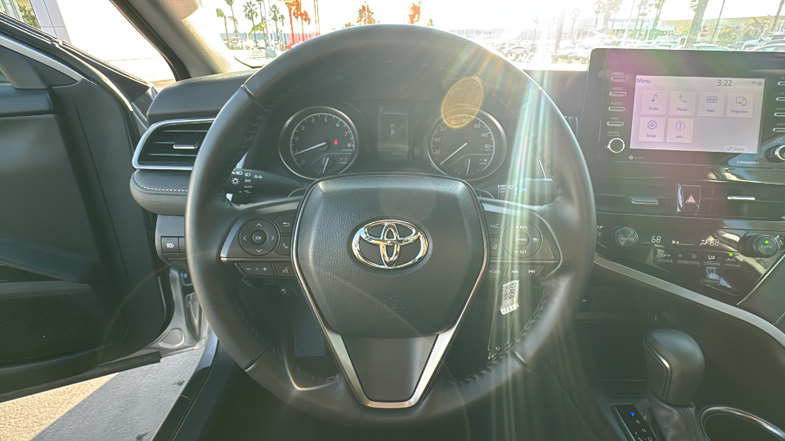 2022 Toyota Camry SE 16