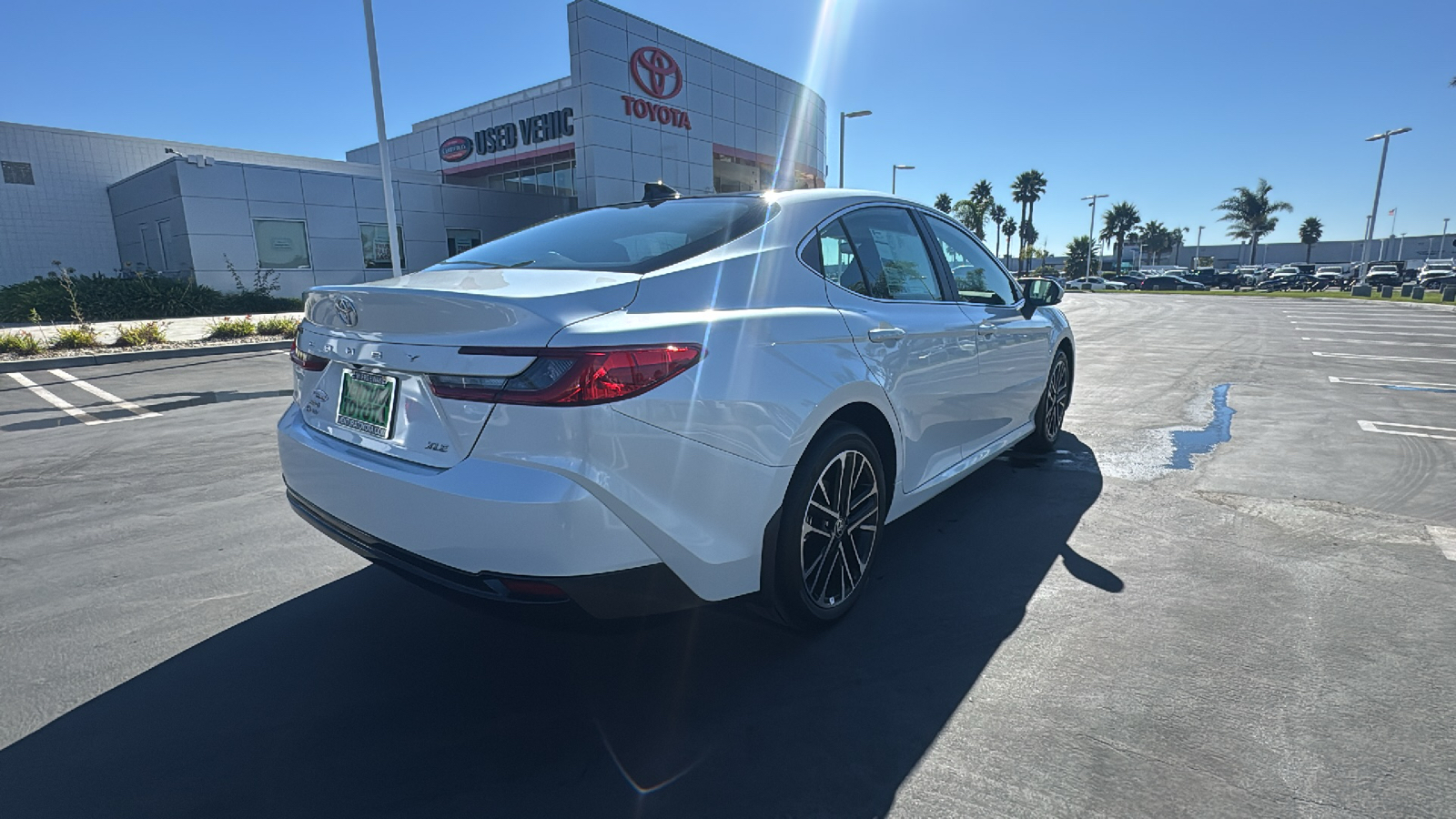 2025 Toyota Camry XLE 3