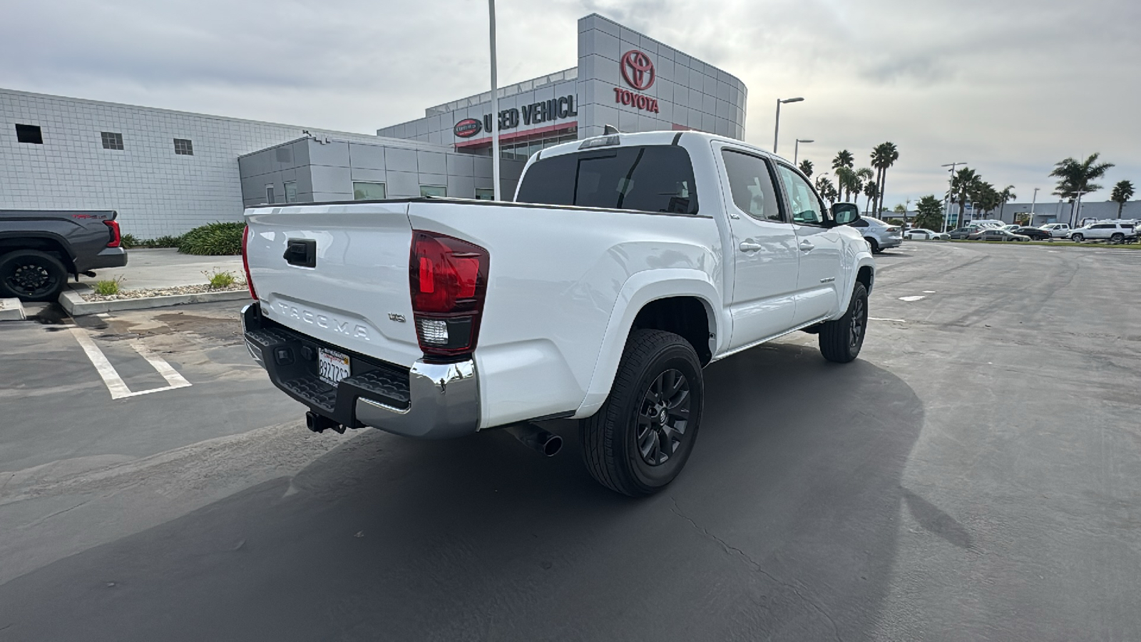 2023 Toyota Tacoma SR5 Double Cab 5 Bed V6 AT 3