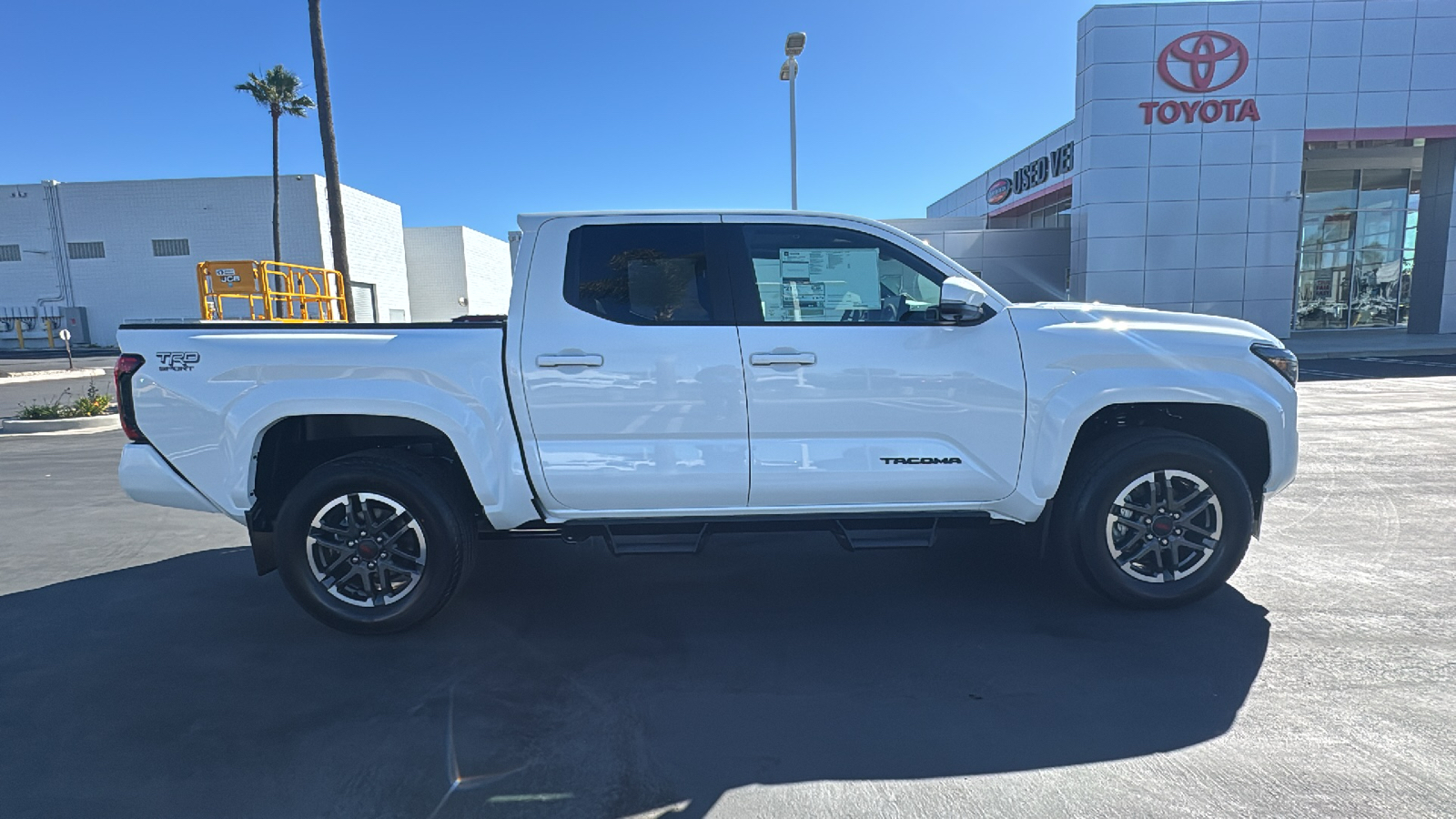 2024 Toyota Tacoma TRD Sport Double Cab 5 Bed AT 2