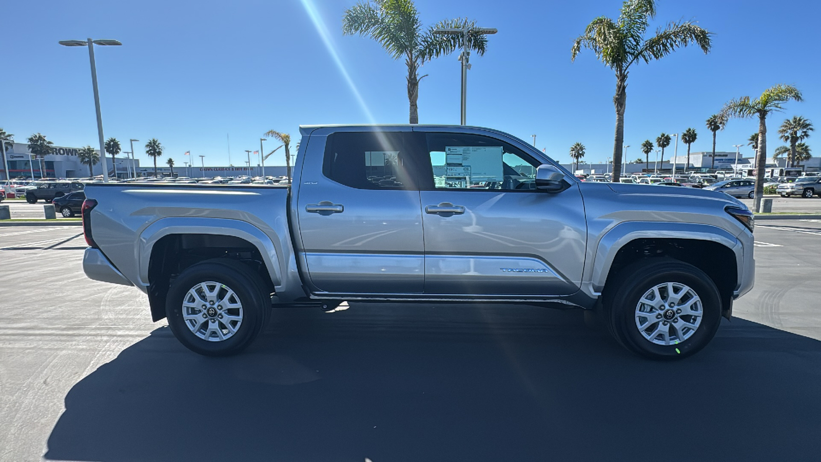 2024 Toyota Tacoma SR5 Double Cab 5 Bed AT 2