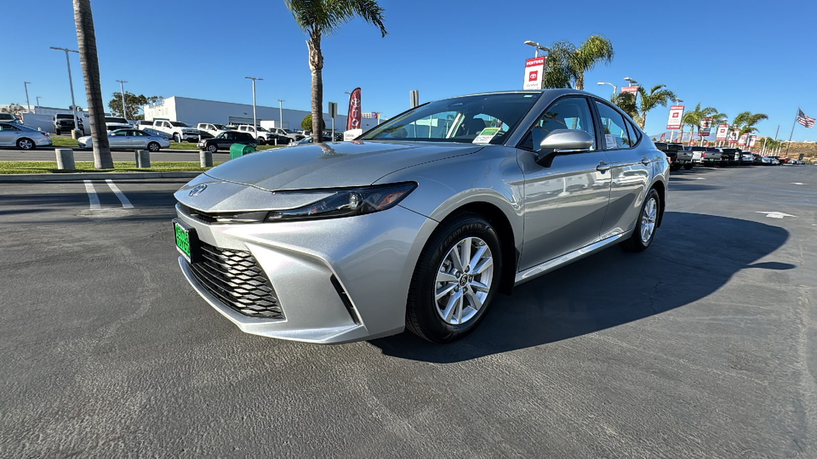 2025 Toyota Camry LE 7