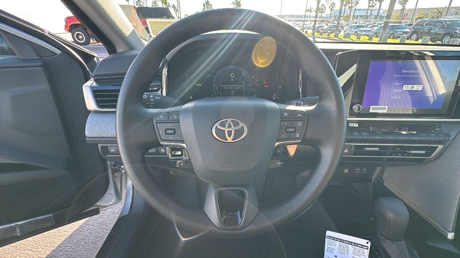 2025 Toyota Camry LE 16