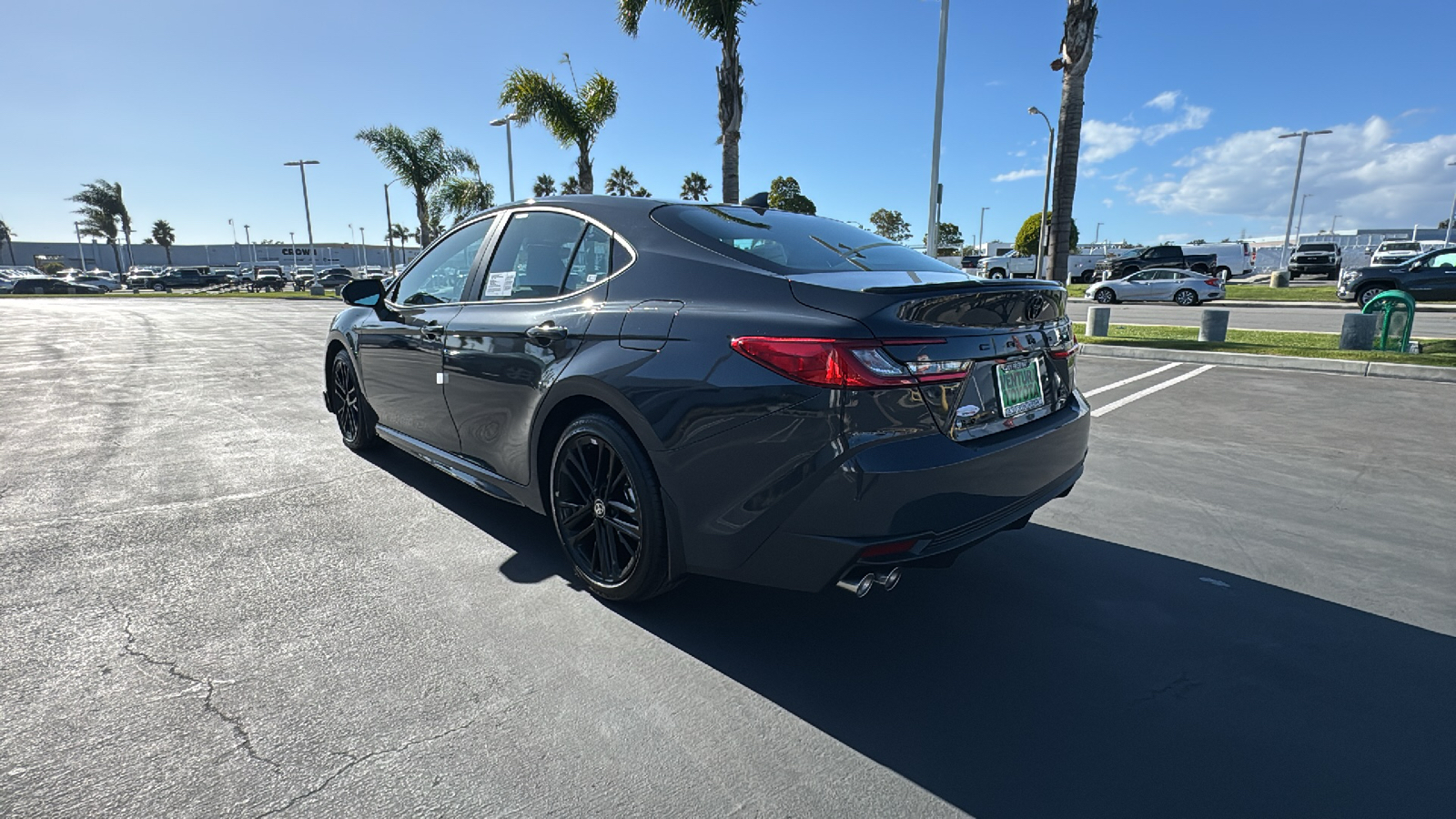 2025 Toyota Camry SE 5