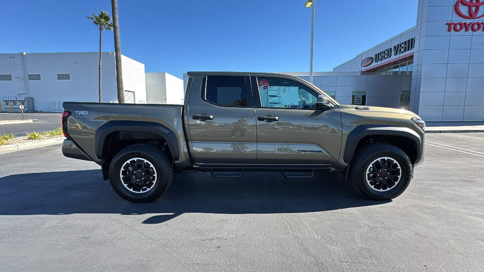 2024 Toyota Tacoma TRD Off Road Hybrid Double Cab 5 Bed AT 2