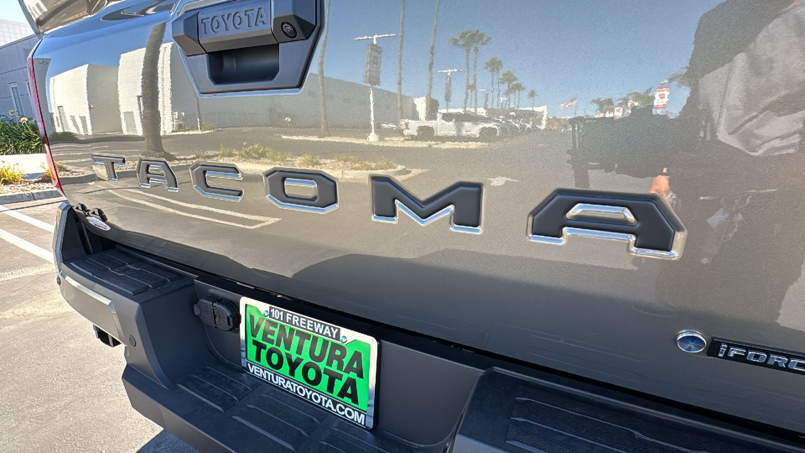 2024 Toyota Tacoma TRD Off Road Hybrid Double Cab 5 Bed AT 28