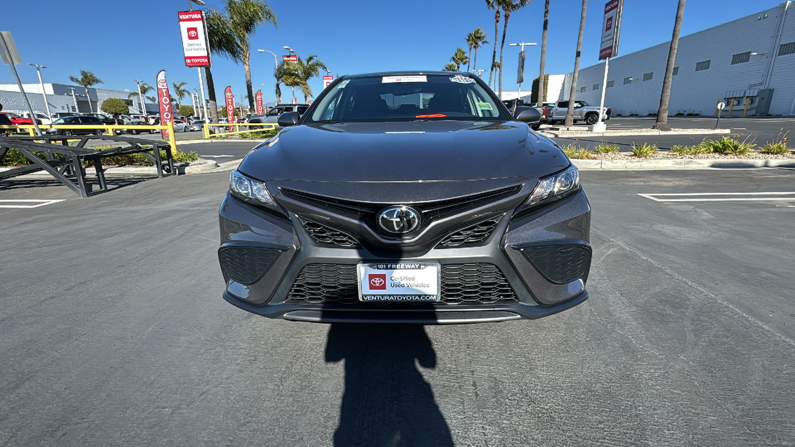 2023 Toyota Camry SE 8