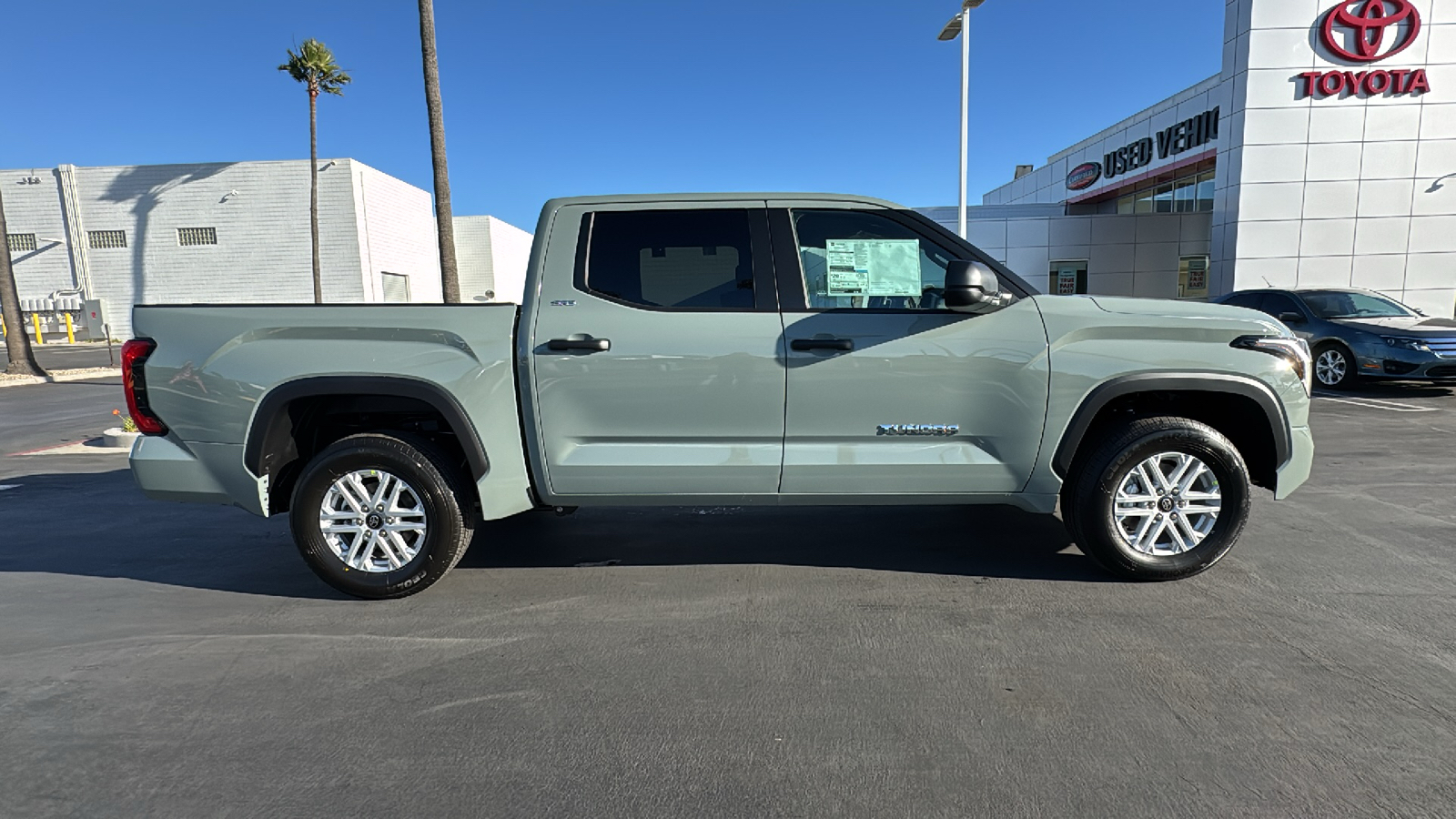 2025 Toyota Tundra SR5 CrewMax 5.5 Bed 2