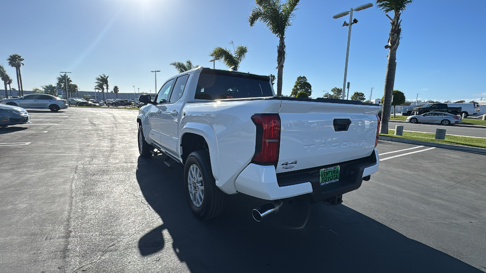 2024 Toyota Tacoma SR5 Double Cab 5 Bed AT 5