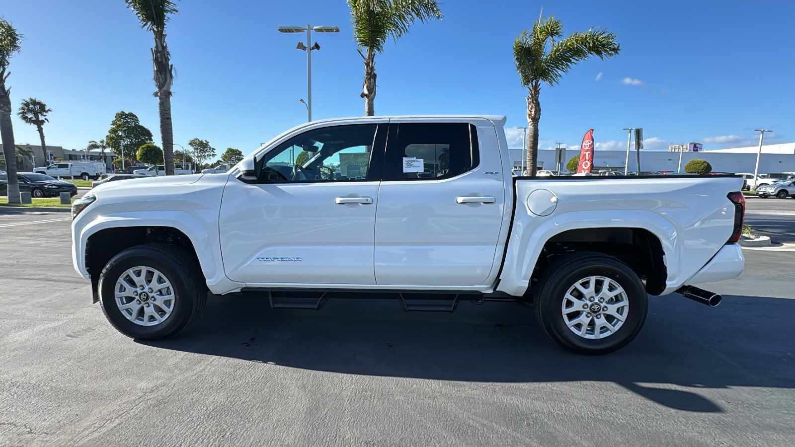 2024 Toyota Tacoma SR5 Double Cab 5 Bed AT 6