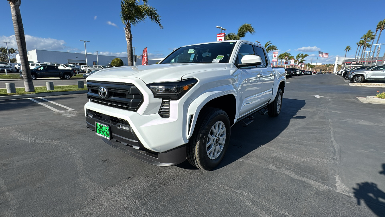 2024 Toyota Tacoma SR5 Double Cab 5 Bed AT 7