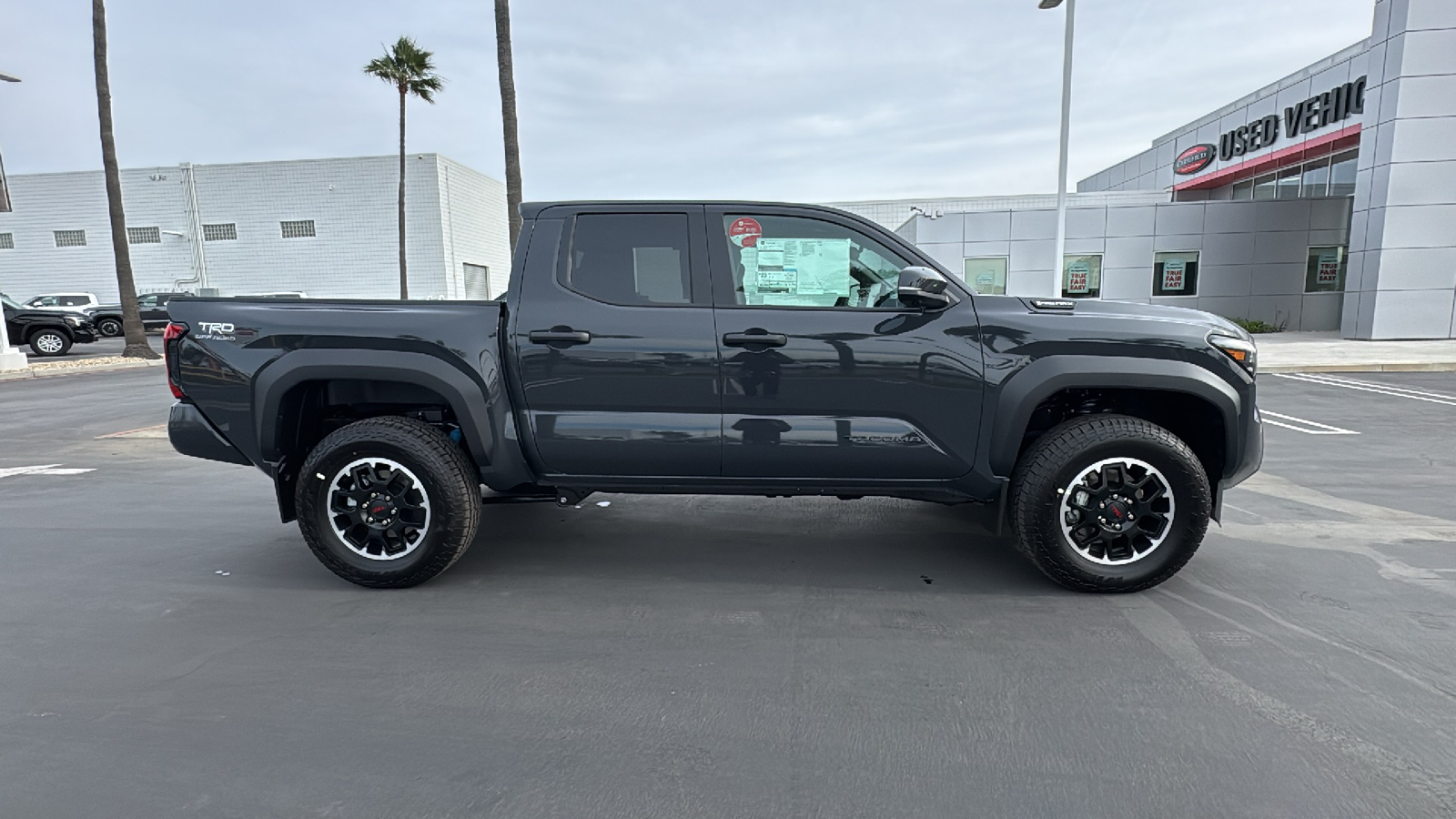 2024 Toyota Tacoma TRD Off Road Hybrid Double Cab 5 Bed AT 2