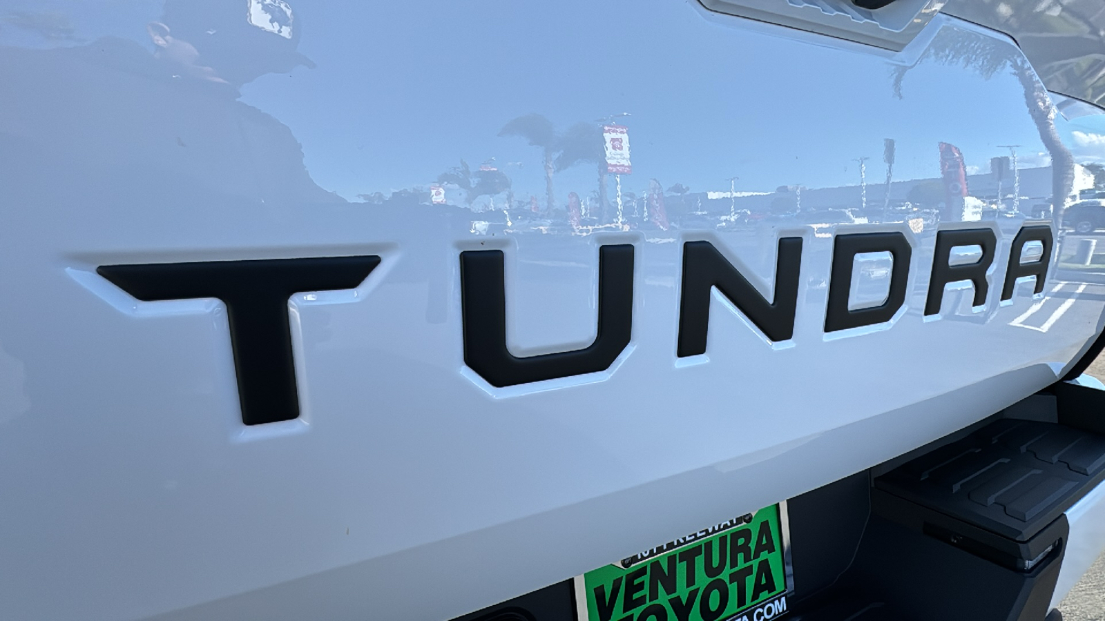 2025 Toyota Tundra SR5 25