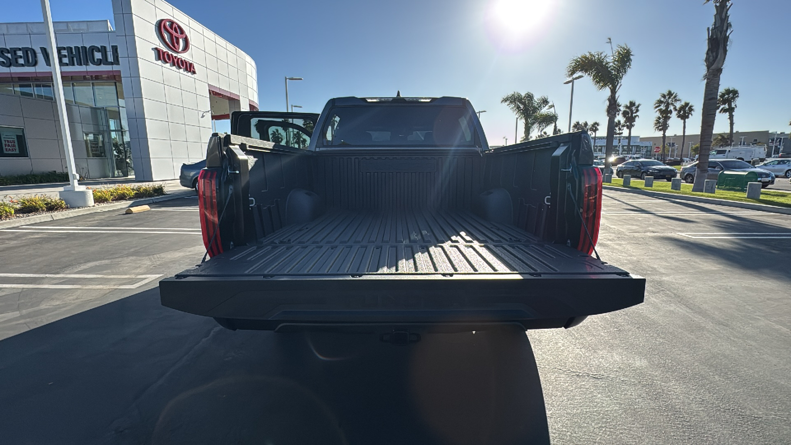 2025 Toyota Tundra SR5 CrewMax 5.5 Bed 10