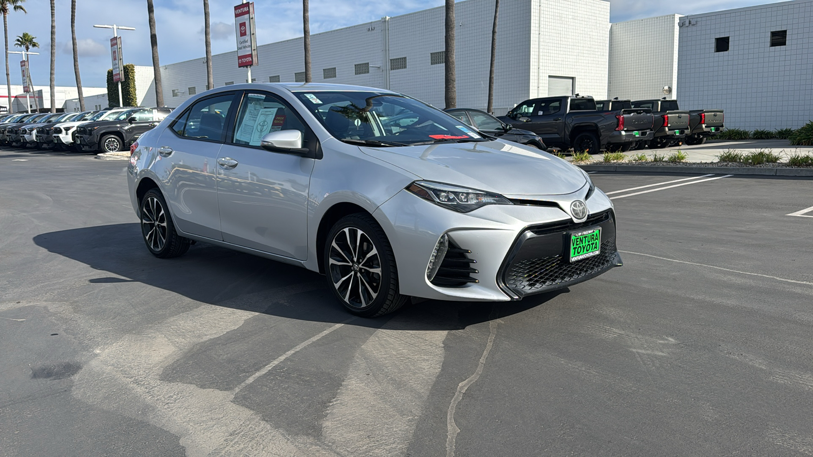 2017 Toyota Corolla SE 1