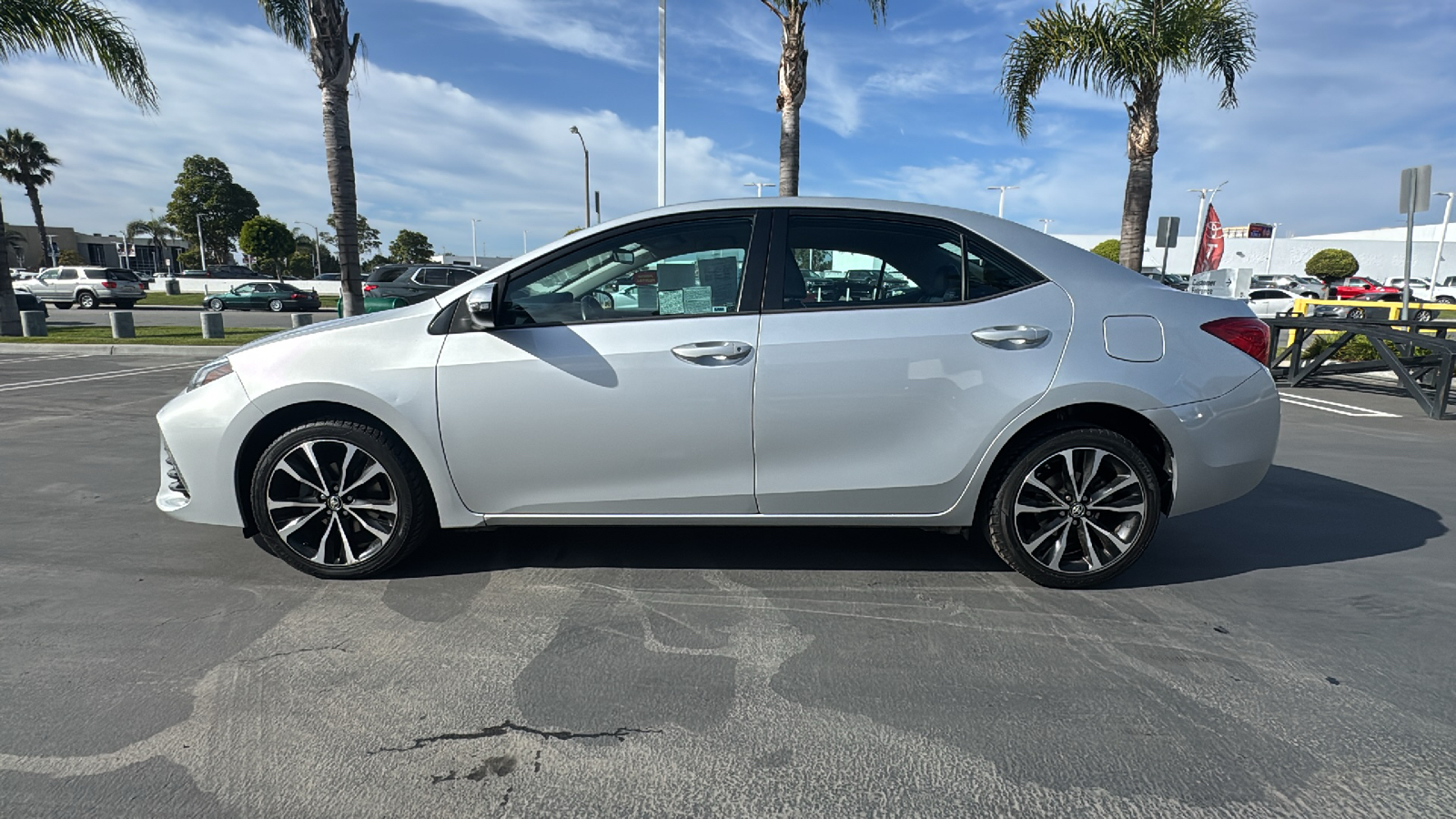 2017 Toyota Corolla SE 6