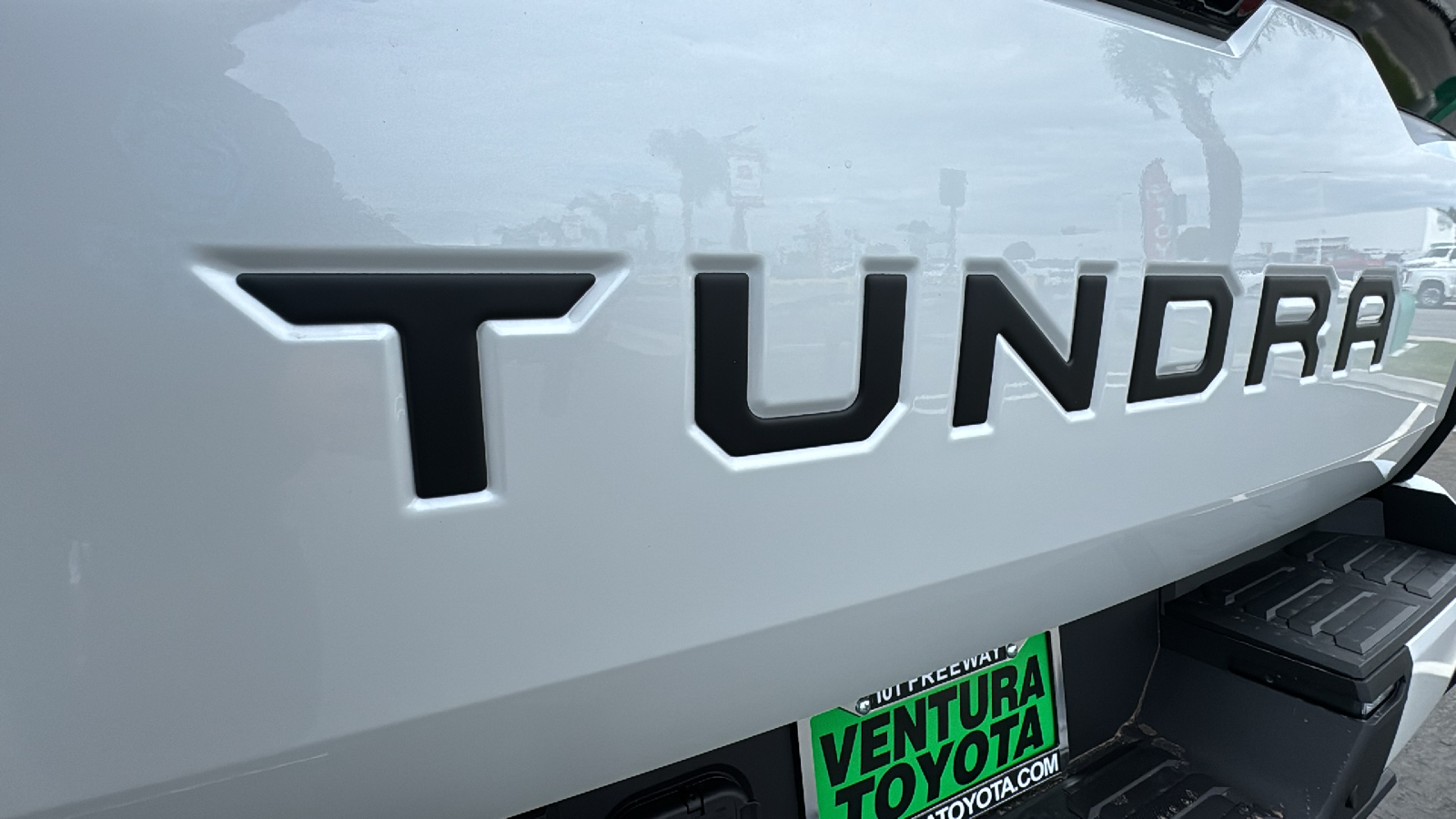 2025 Toyota Tundra PLATINUM 27