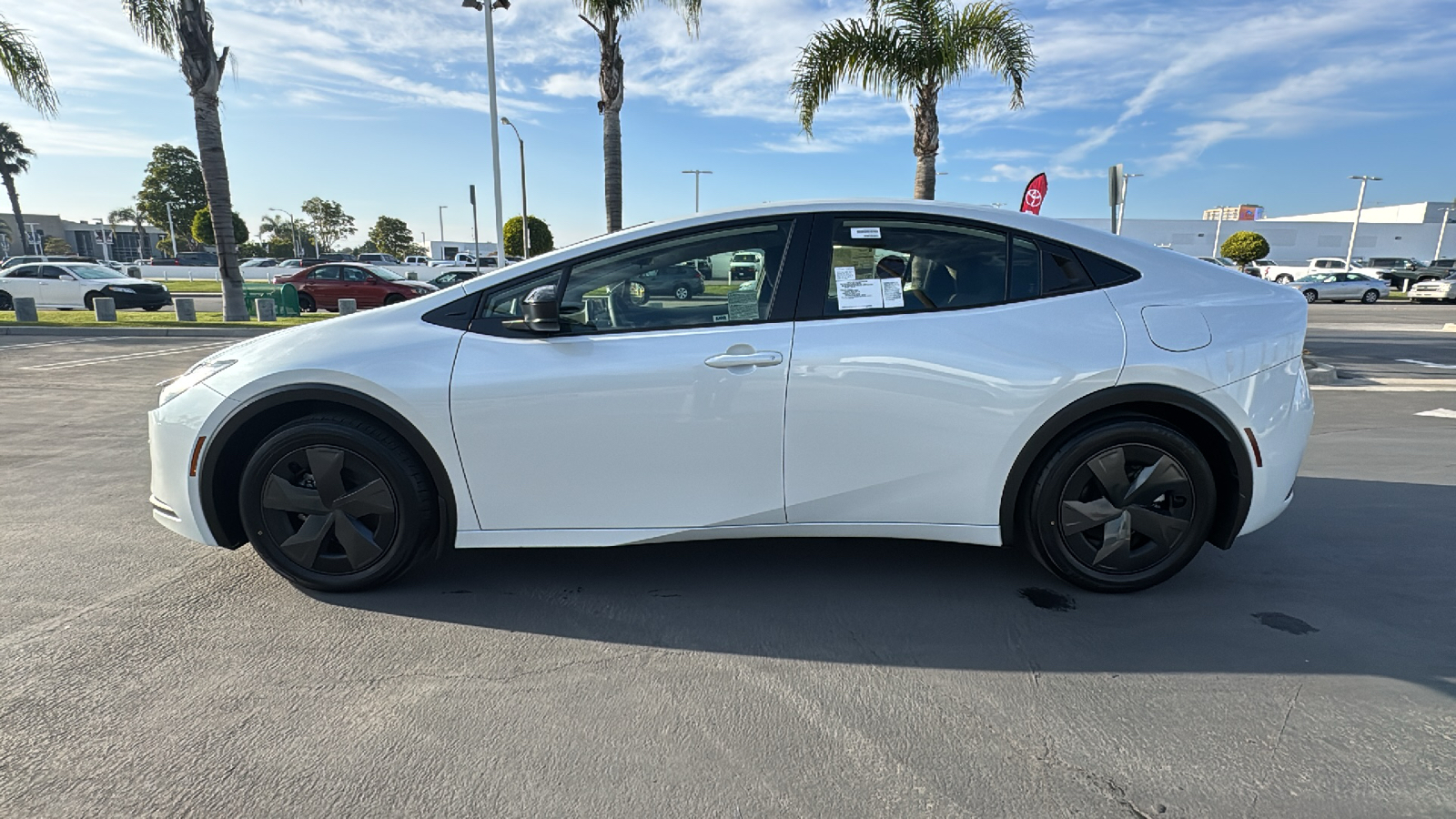 2024 Toyota Prius LE 6