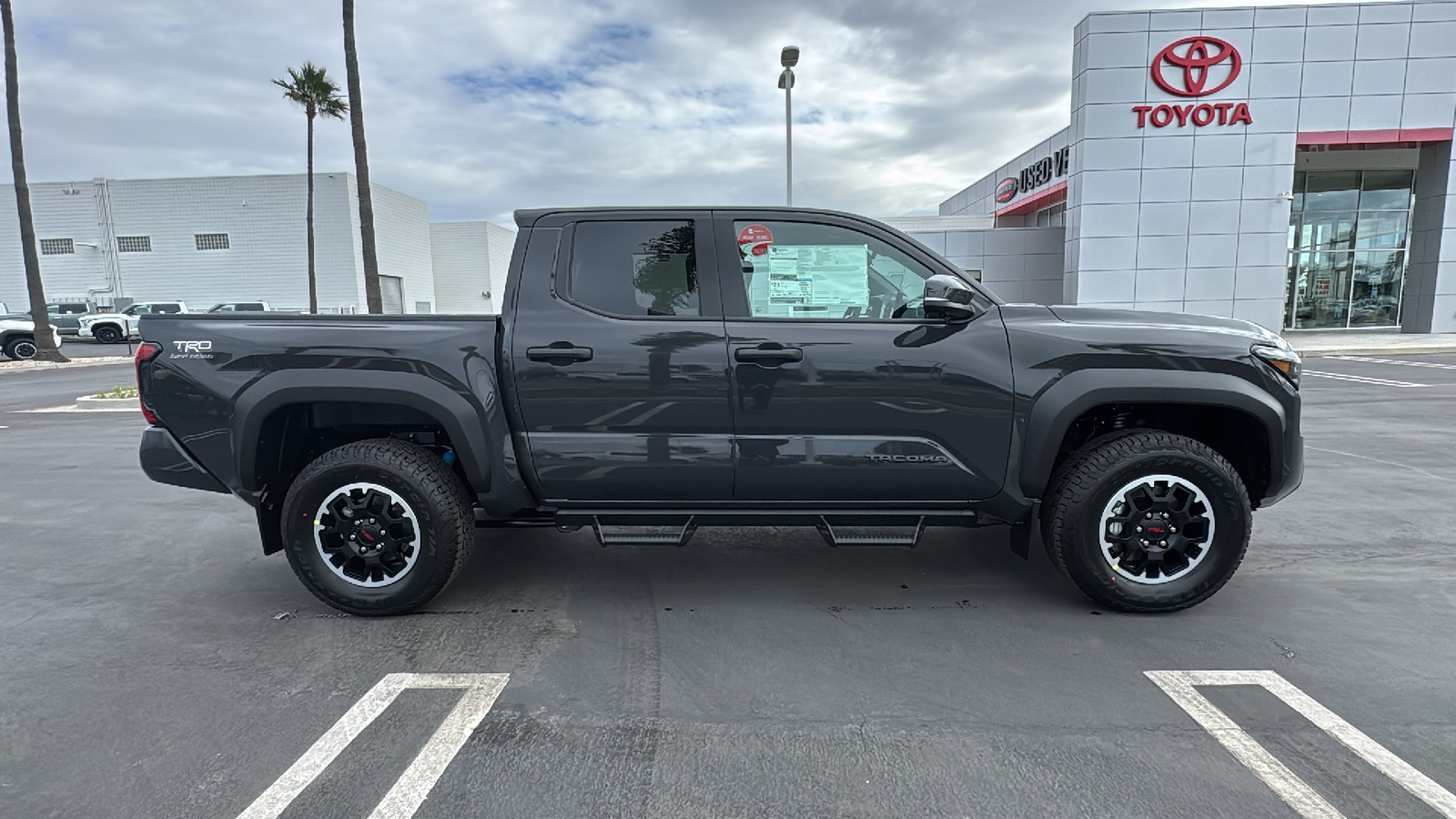 2024 Toyota Tacoma TRD Off Road 2