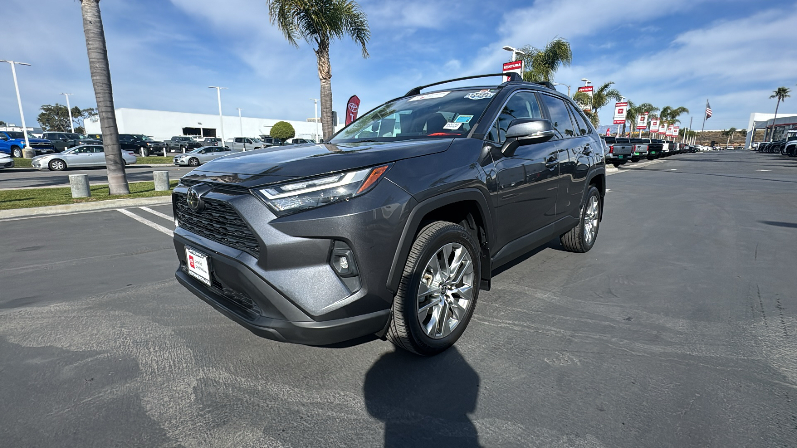 2022 Toyota RAV4 XLE Premium 7